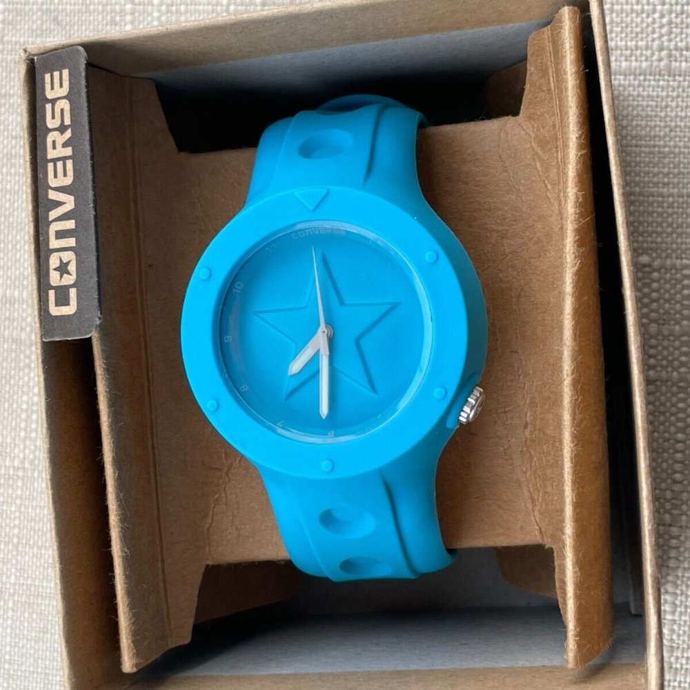 Converse Wristwatch Blue Rubber Band sport Analog Quarts unisex Watch $75 - Picture 3 of 12